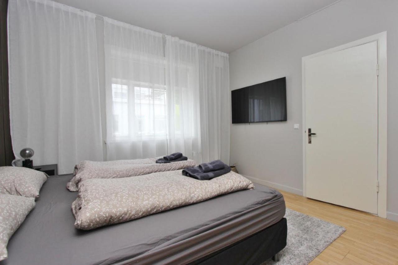 Downtown Apartments Акурейри Экстерьер фото